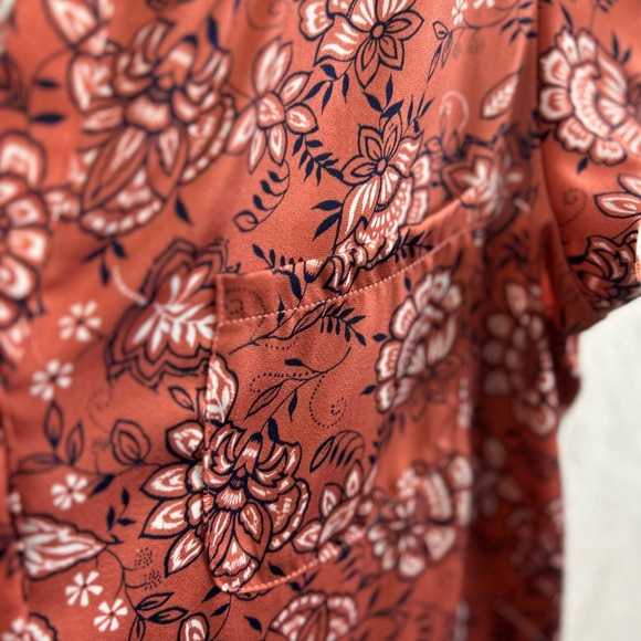 Liz Claiborne Women's Boho Top - Terracotta Floral - Picture 4 of 10